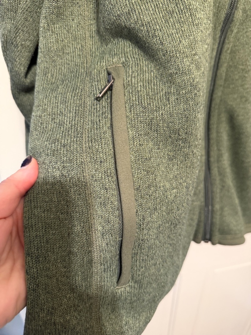 BNNW Patagonia Men's Better Sweater® Fleece Jacket - Picture 4 of 7